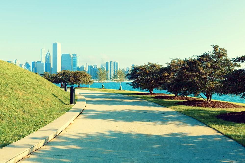 safe biking routes and safety ratings for cyclists in Chicago